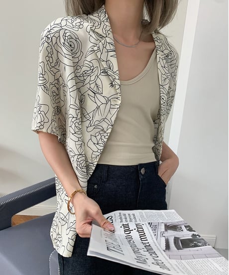 line art open collar shirt