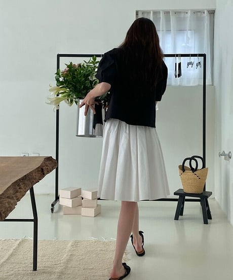 middle volume skirt/3color