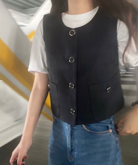 classic short vest tops