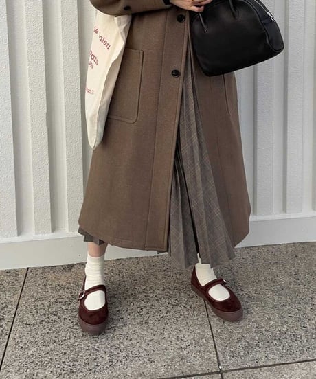 check accordion skirt