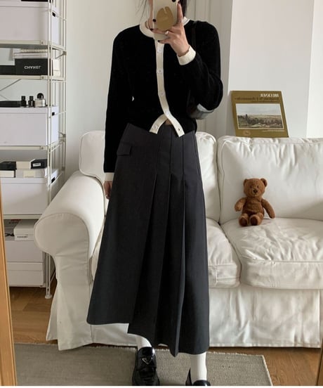 asymmetry design skirt/2color