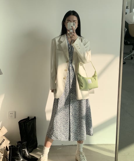 open collar flower OP