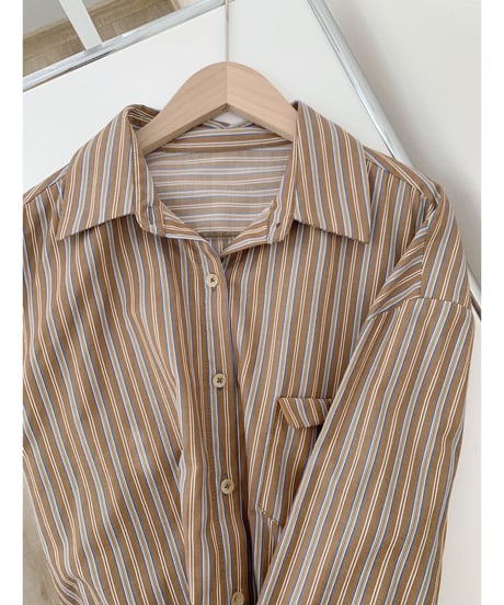 earth stripe shirt