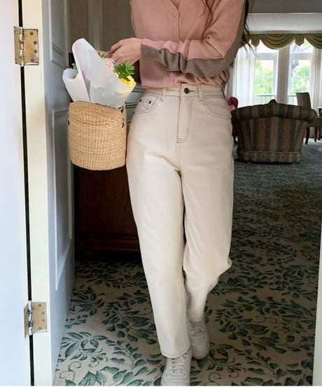 stitch white pants