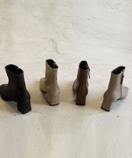 【real leather】square too short boots/smooth leather