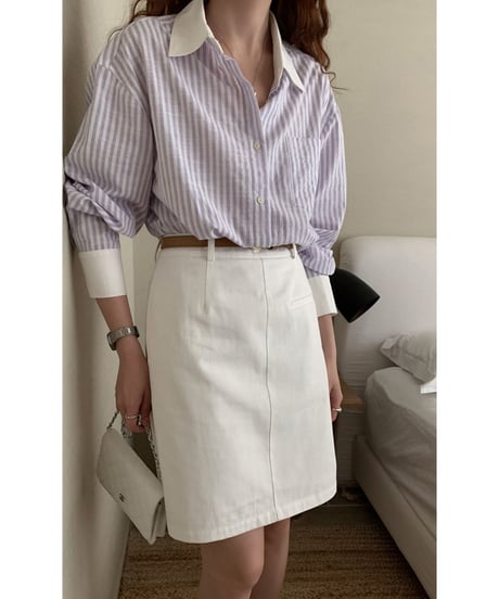 white middle skirt
