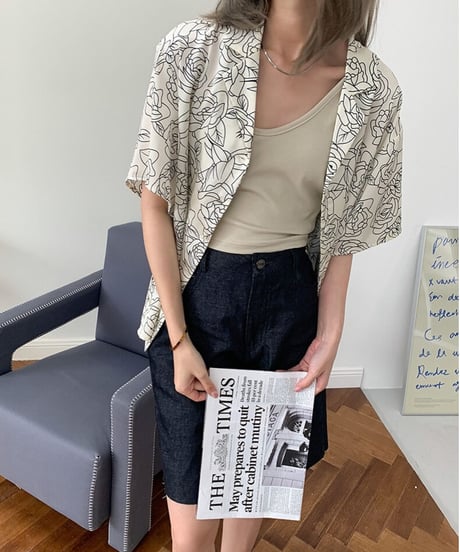 line art open collar shirt