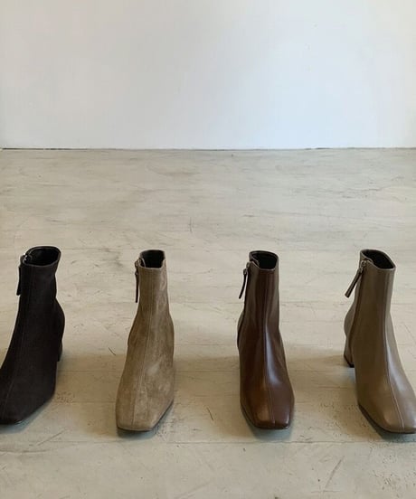 【real leather】square too short boots/smooth leather