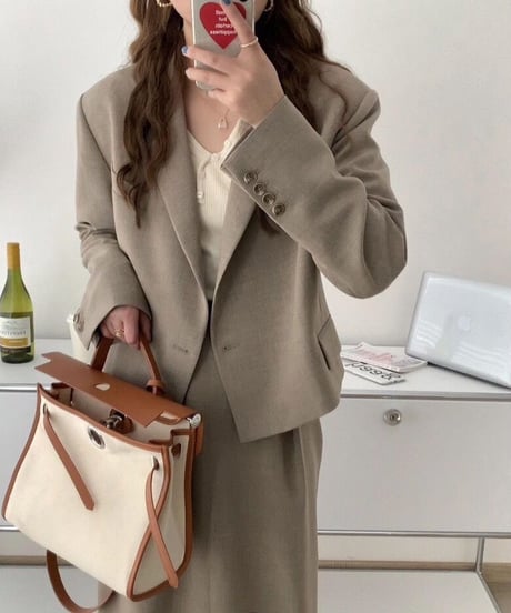 suit set up/skirt