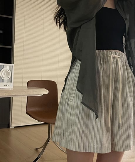 linen stripe short pants
