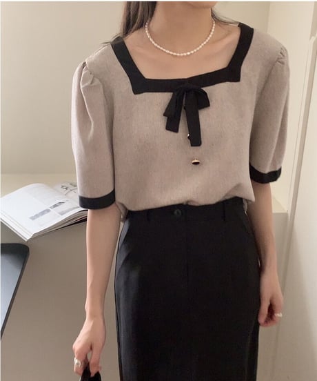 ribbon square neck blouse/2color