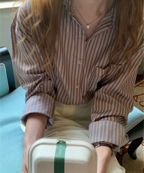 earth stripe shirt