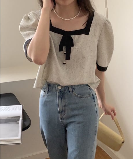 ribbon square neck blouse/2color