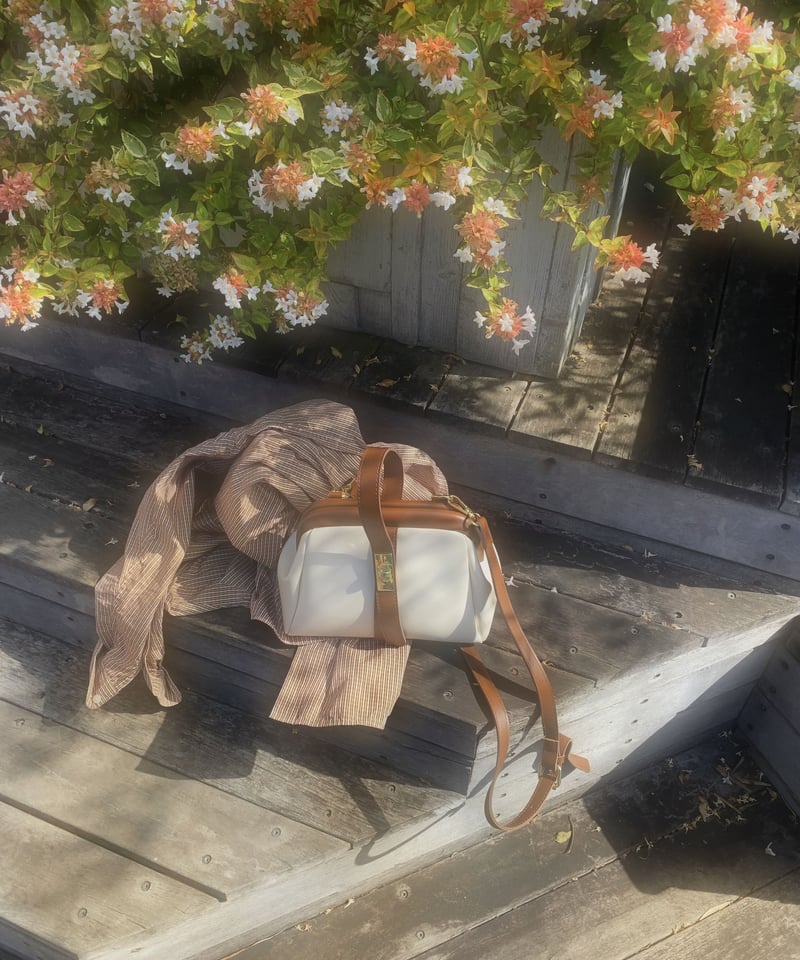 [美品]guriguri がま口bag 美品]guriguri がま口bag