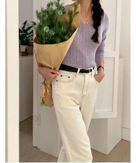 stitch white pants