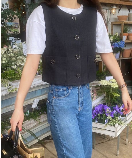 classic short vest tops