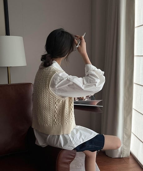 V neck cable knit vest/3color