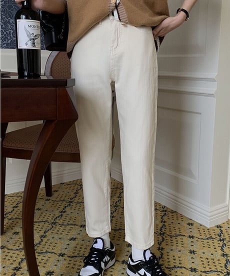 highrise cropped white denim