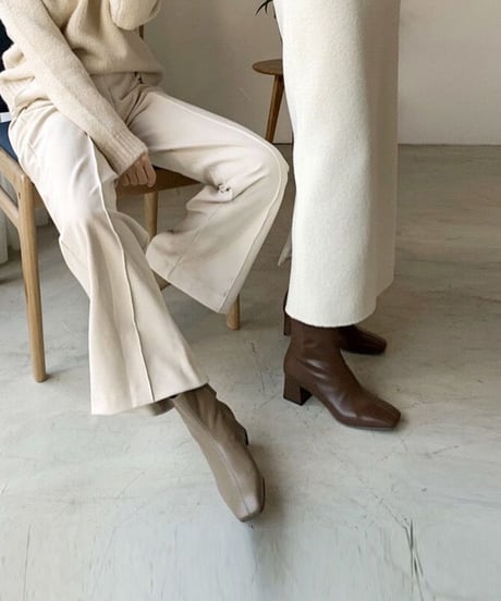 【real leather】square too short boots/smooth leather