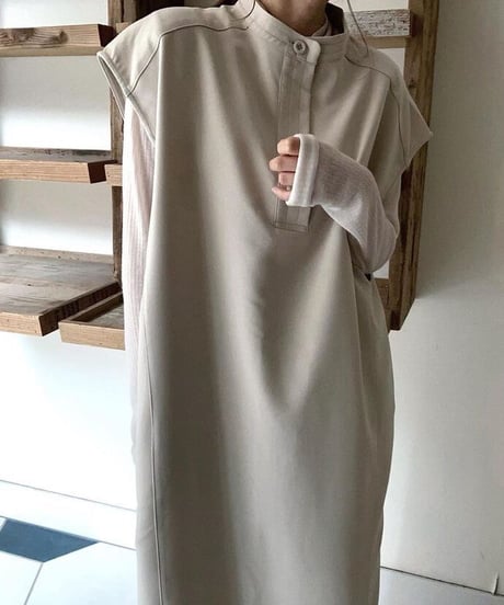 Key neck long dress/3color