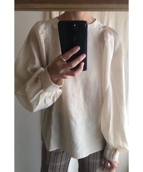 【original】balloon sleeve blouse