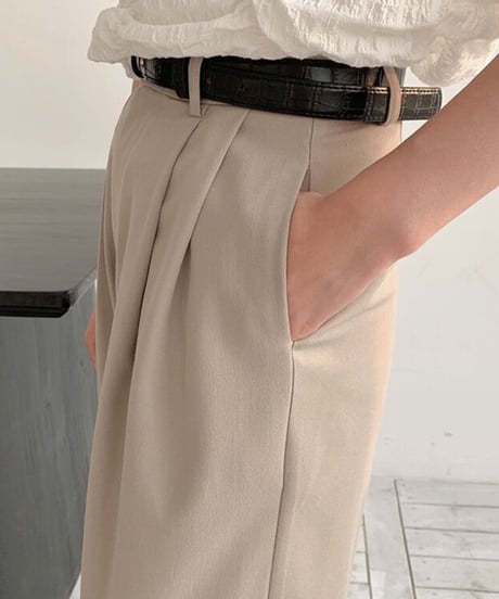 double tuck slacks