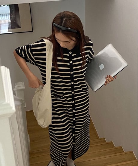 border long one-piece/2color