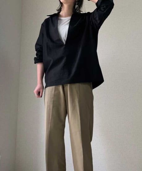 [OUTLET]deep neck pullover/2color