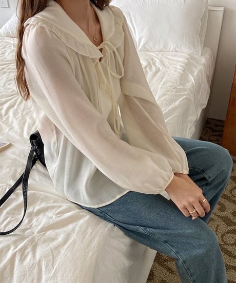 feminine collar blouse/2color
