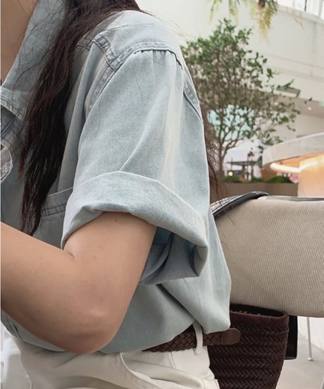 light denim shirt (half sleeve)