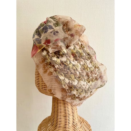 Flower gradation/Beige