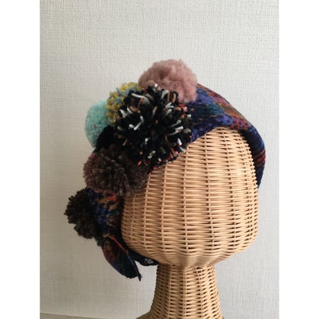 pompom | STORES