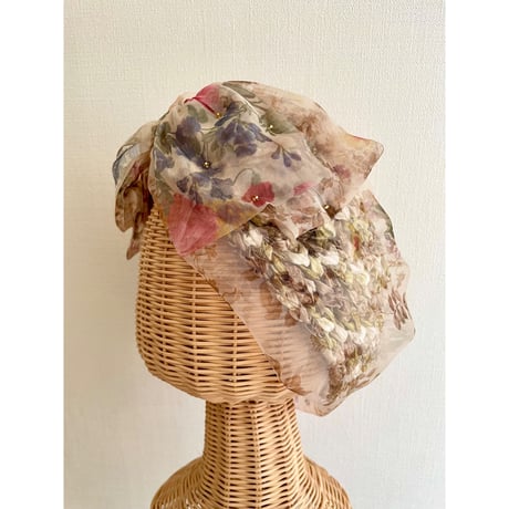 Flower gradation/Beige