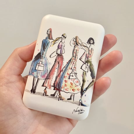 伊藤ナツキ モバイルバッテリー（※裏面 東京タワー）5000mAh