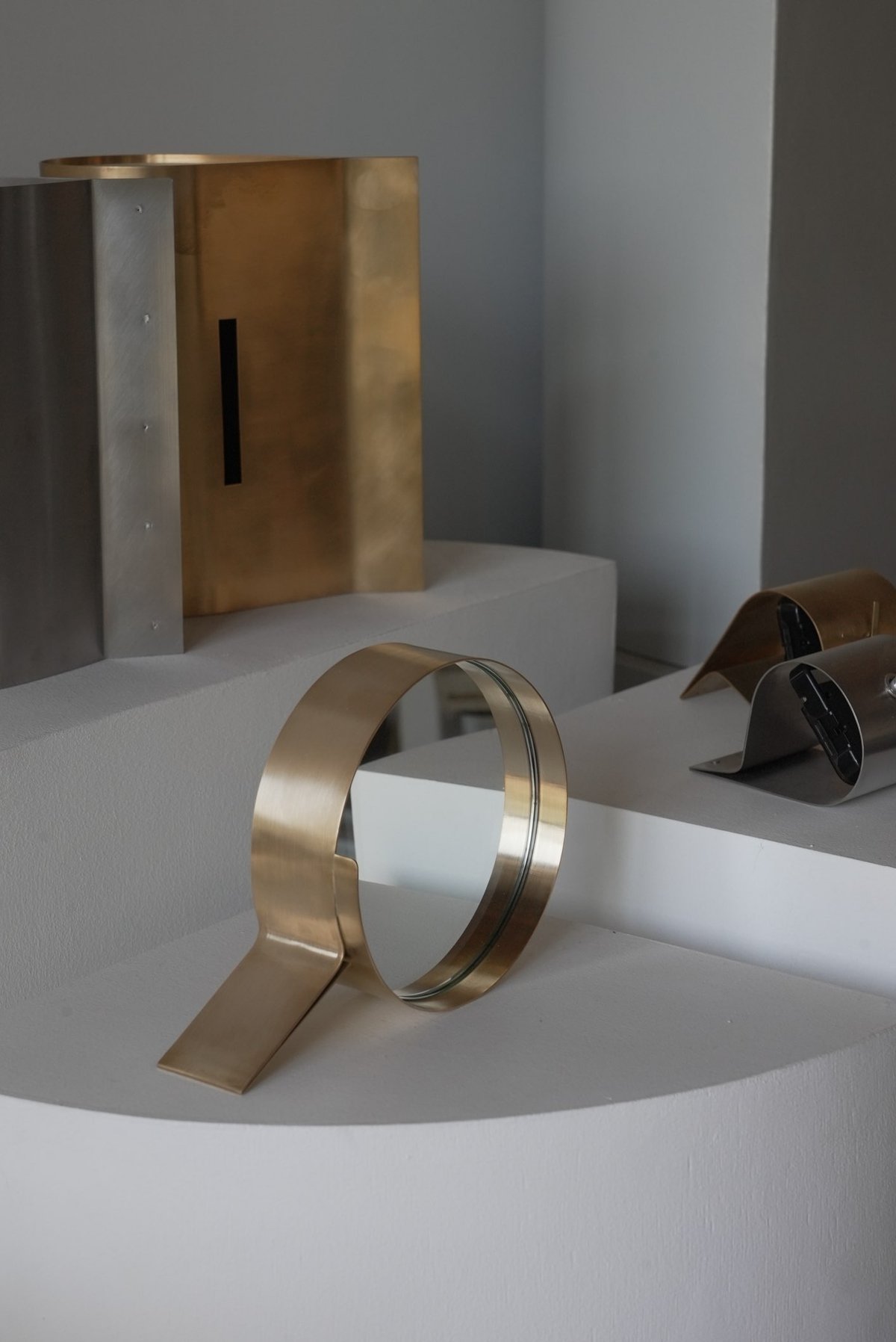 43-spiral mirror | AIRA256TOKYO