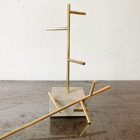 12-js jewelry stand
