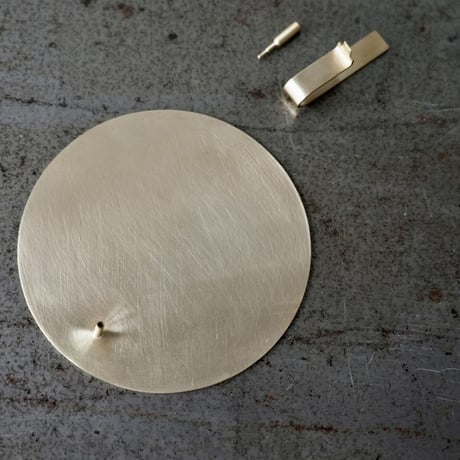 38-pi pilotis incense stand