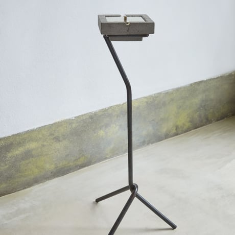 09-as ashtray with stand