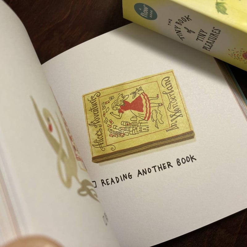 THE TINY BOOK of TINY PLEASURES | 本屋 itoito