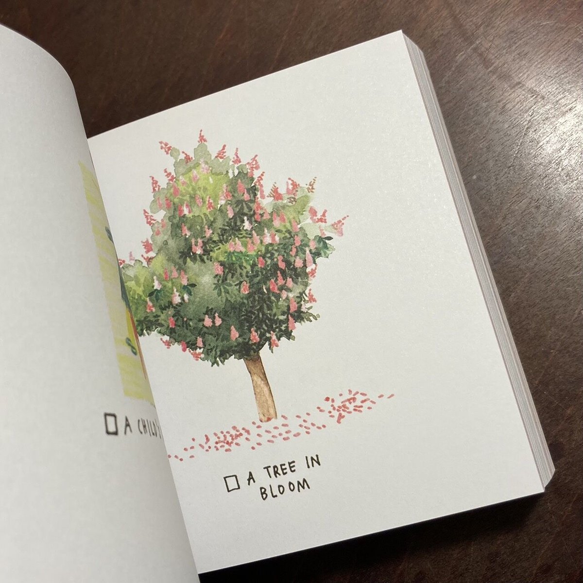 【Familyさま】* vintage souvenir book ❀ 小さな本 Familyさま】* vintage souvenir book ❀ 小さな本