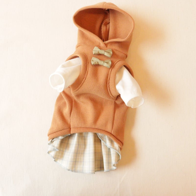 ニットベスト（キャメル×グリーンリボン） | tinny's shop