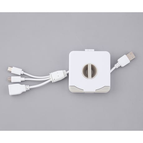 スマホスタンドになるケーブルホルダー（3in1ケーブル付き）