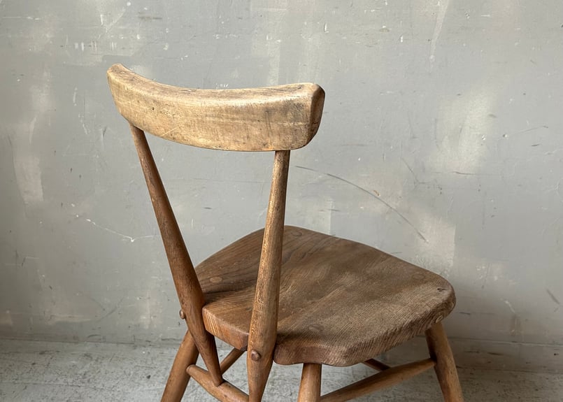 ERCOL アーコール キッズスタッキングチェア S-2407-34① ERCOL アーコール キッズスタッキングチェア S-2407-34①