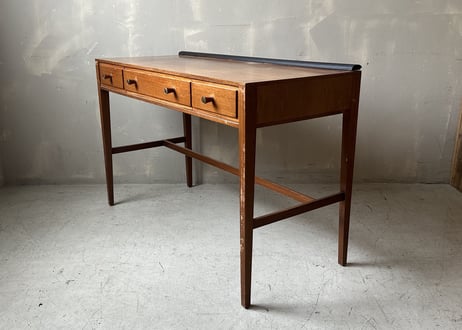 ３Drawer デスク　 S-601