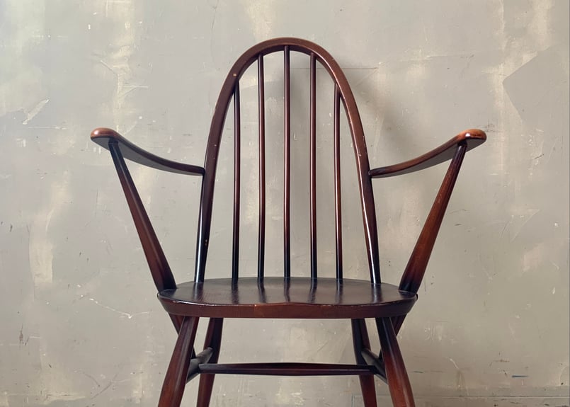 ERCOL / アーコール｜クエーカーアームチェア｜エルム材 ダークブラウン 座り心地も大満足♪ クエーカー アームチェア【Ercol