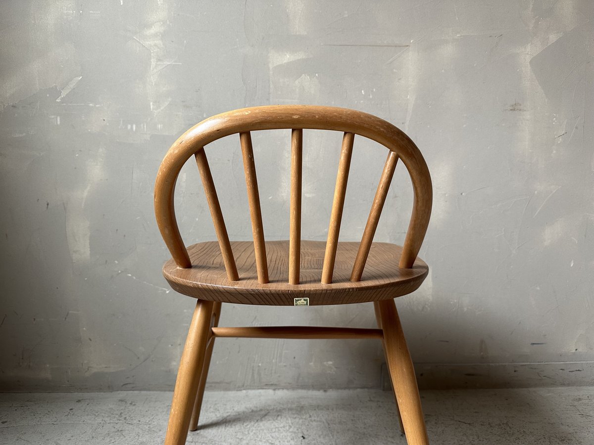 ERCOL(アーコール) / ドレッサースツール 溶かそ (301)