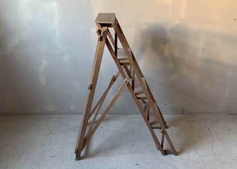 THE HATHERLEY　ザ ハザレイ　ウッドステップラダー　S-734
