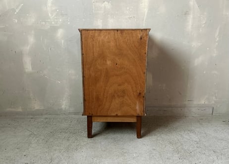 Alfred Cox　ベッドサイドキャビネット　S-2502-05