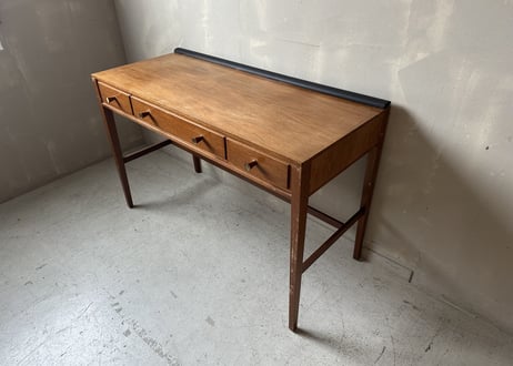 ３Drawer デスク　 S-601
