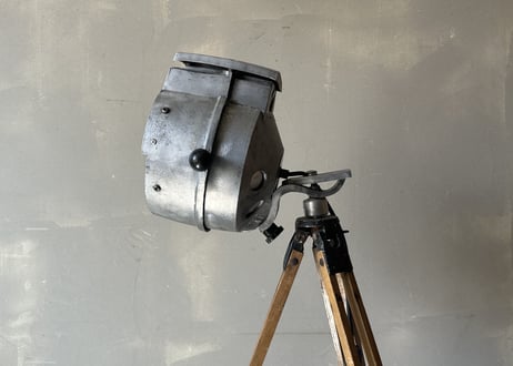 Bullfinchブルフィンチ三脚フロアランプ  S-759